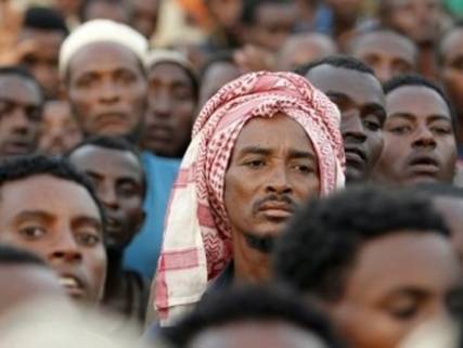 اليمن تضبط 97 متسللاً من أفريقيا دخلوا إلى أراضيها