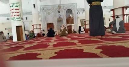 الحوثيون يغذون مليشياتهم من عائدات مدرسة الأيتام بجامع المؤيد في حي الأصبحي