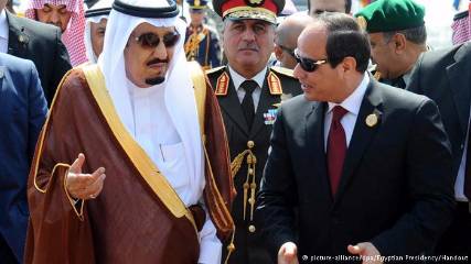 العاهل السعودي من مصر: رفضنا المساس باليمن وشكلنا تحالف اسلامي لمواجهة الإرهاب