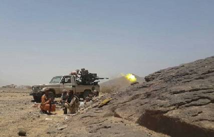 الجيش والمقاومة يتصديان لهجوم شنته المليشيا على منطقة العقبة بالجوف