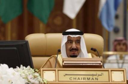 الملك سلمان يغادر المملكة في إجازة خاصة وولي العهد يدير البلاد