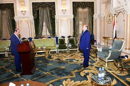 قيادة المنطقة العسكرية الخامسة تهنئ الفريق علي محسن بمناسبة تعيينه نائبا للرئيس