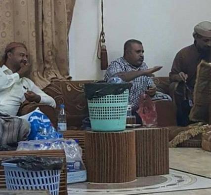 قيادات عدن والتحالف تقدم الاعتذار لقيادة المقاومة والجيش بتعز 