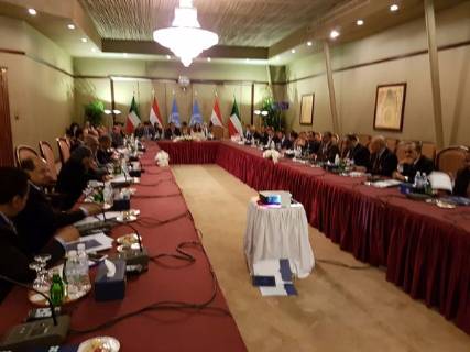 وفد الحكومة الشرعية يزف بشرى للشعب اليمني ويعلن عن أول نجاحات مشاورات الكويت