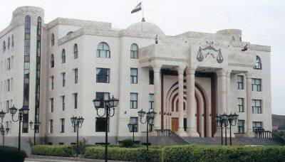 الحوثيون يوجهون تهما بارتكاب جرائم ضد أمن الدولة للرئيس هادي ومسئولين وقادة أحزاب سياسية (أسماء)