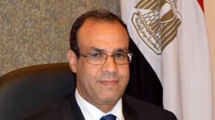 الخارجية المصرية تعلن عودة 380 من رعاياها باليمن عبر المملكة وعمان