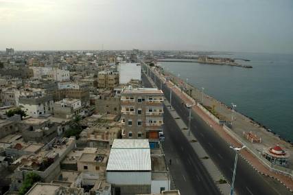 نجاة ضابط في البحث الجنائي بالحديدة من محاولة اغتيال