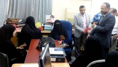 وزير الإتصالات يوجه بتنفيذ 29840 نقطة أنترنت لمدينة عدن خلال الأشهر القادمة