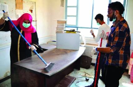 تلفزيون عدن.. آمال وطموح بعودة البث