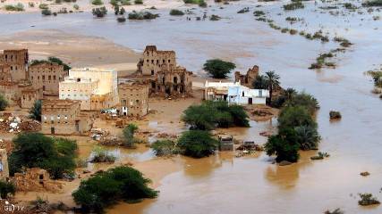 مركز الأرصاد يؤكد استمرار تأثر سقطرى ووسط خليج عدن بالعاصفة الإعصارية (ميج)