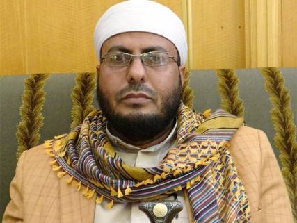 خبير قانوني يفند مبررات خالد بحاح بخصوص رفض قرارات الرئيس هادي ويؤكد: شرعية هادي نافذة
