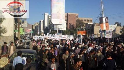 شباب الثورة: انتهاكات الحوثيين بحق الشعب تكشف نواياهم الانتقامية بحق اليمنيين (صور)