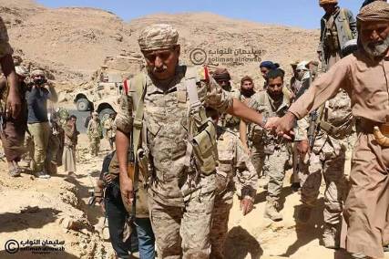 اللواء الشدادي يعلن من فرضة نهم عزم الجيش والمقاومة الوصول إلى صنعاء وكل المحافظات (صور)