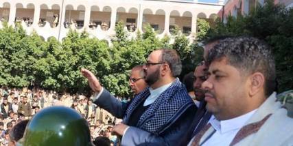 أبرز تعليقات الصحفيين والناشطين عن انتفاضة طلاب كبرى مدارس العاصمة في وجه الحوثي
