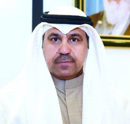 فهد الشليمي في دراسة بحثية «عاصفة الحــزم» ضربت المناورة الســـياسية لحلف الانقلابيين