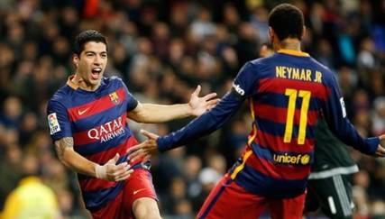 برشلونة يكتسح ريال مدريد في الكلاسيكو