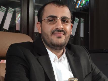هجوم جديد لجماعة الحوثي ضد دول الخليج رداً على قرارات اجتماع الأمس 