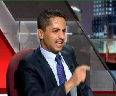 البخيتي يحمل "اللجنة الثورية" مسؤولية مقتل الضباط والجنود في المعسكرات المستهدفة بالقصف ويطالب بمحاسبتها