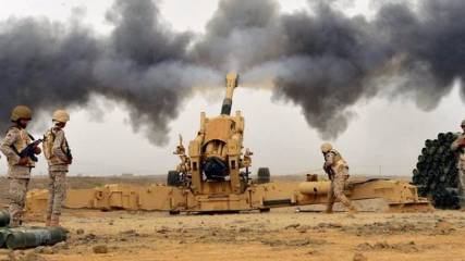 القوات السعودية تقصف تجمعات حوثية في عمق حدود اليمن