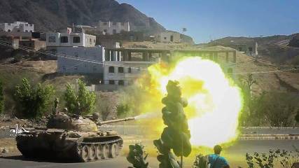 الجيش والمقاومة يصدّان هجمات للمليشيا جنوب وغرب تعز والطيران يستهدف مواقع وتعزيزات بمختلف الجبهات