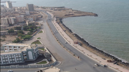 مليشيات الحوثي بالحديدة تمنع اصدار الجوازات والبطائق للمواطنين