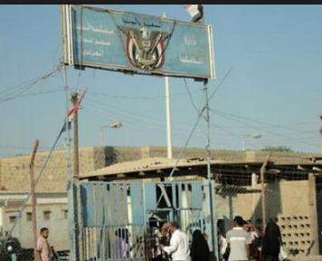 تفاصيل اقتحام السجن المركزي بعدن ومقتل أحد أفراد الحراسة بعملية تهريب سجناء