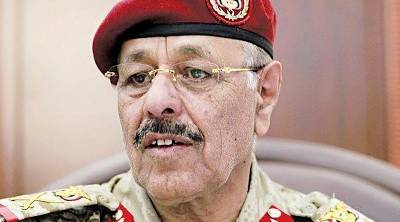 اللواء الأحمر يدعو لإشراك مصر في رعاية عملية التحول السياسي في اليمن