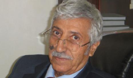 د.عبدالعزيز المقالح